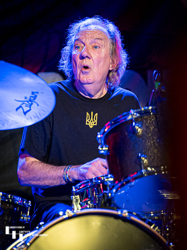 Kevin Morris on drums
