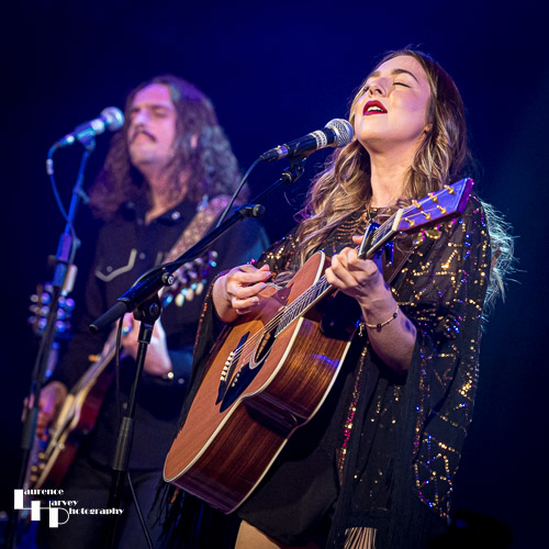 Demi Marriner on vocals & guitar