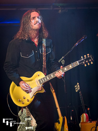 Joe Coombs on guitar