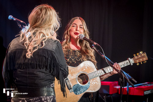 Demi Marriner on vocals & guitar