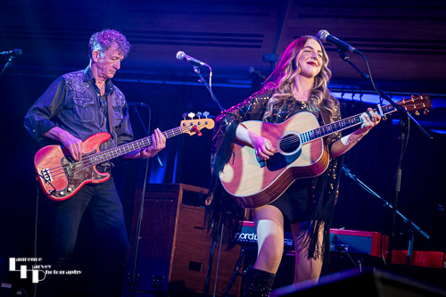 Demi Marriner on vocals & guitar, Scott Warman on bass