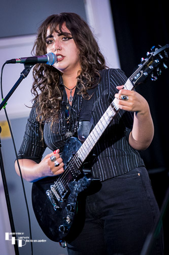The Jess Davey Band: Jess Davey on vocals & guitar