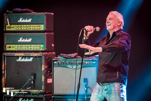 Steve Overland on vocals