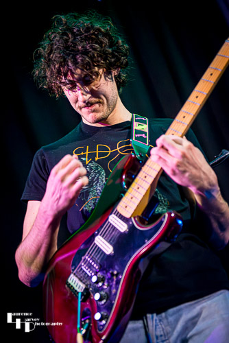 Rob on vocals & guitar