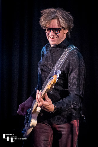 Phil 'Hammer' Burrows on bass