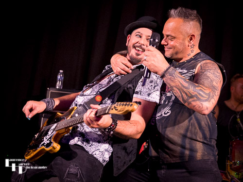 David Foster on vocals, Byron 'Beej' Garbett on guitar