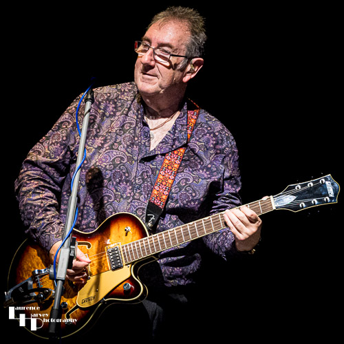 Alan Jenkins on lead guitar & vocals