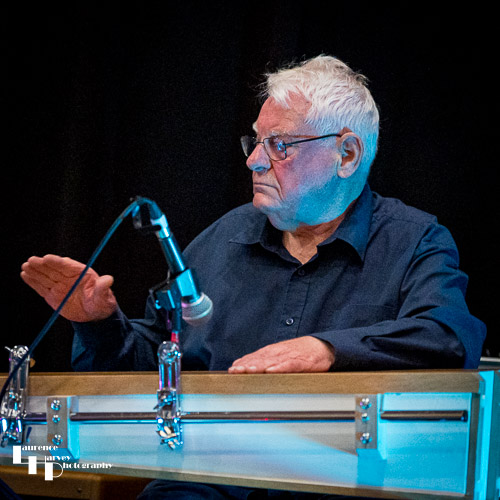 Brian Hewkin on percussion