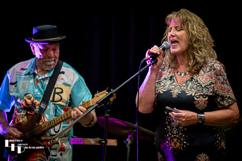 Chrissy Sands on vocals, Rob Sands on guitar