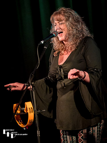 Chrissy Sands on vocals