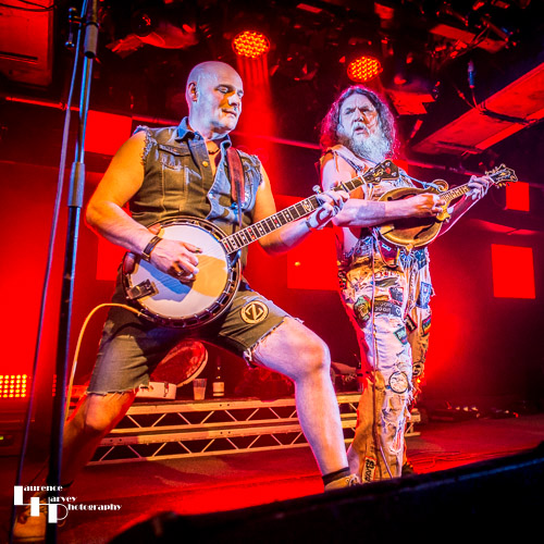 Richard Collins on banjo & Hippy Joe Hymas on mandolin