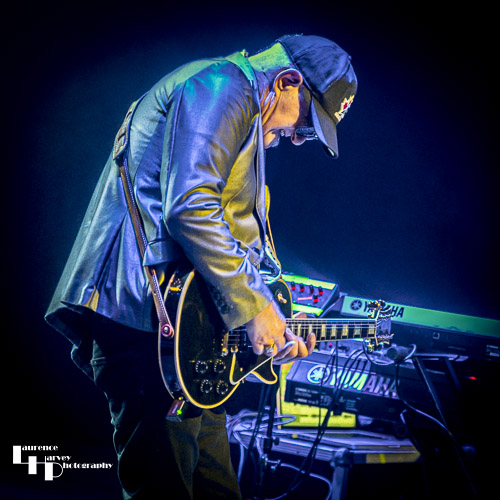 Jan Akkerman on guitar