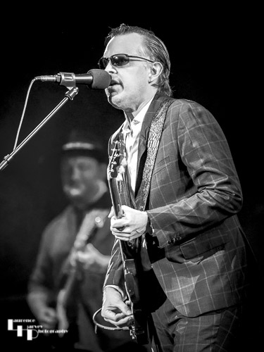 Joe Bonamassa on vocals & guitar