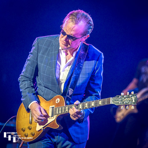 Joe Bonamassa on vocals & guitar