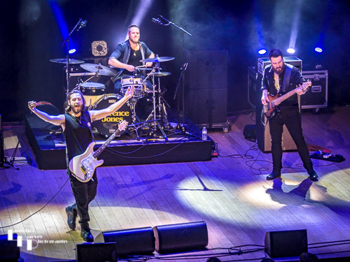 Laurence Jones & his band on stage at The Apex