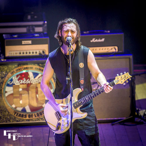 Laurence Jones on guitar & vocals