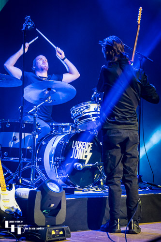 Laurence Jones on guitar & vocals, Alan Taylor on drums