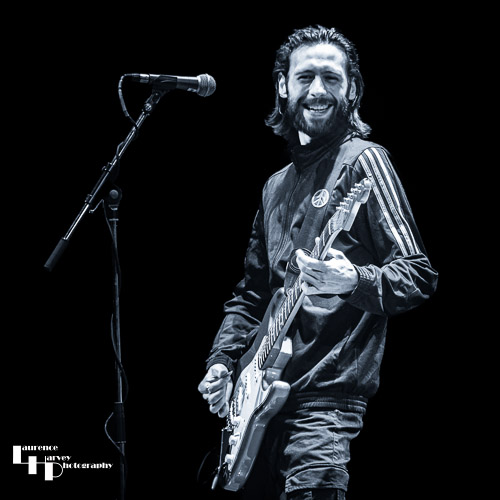 Laurence Jones on guitar & vocals