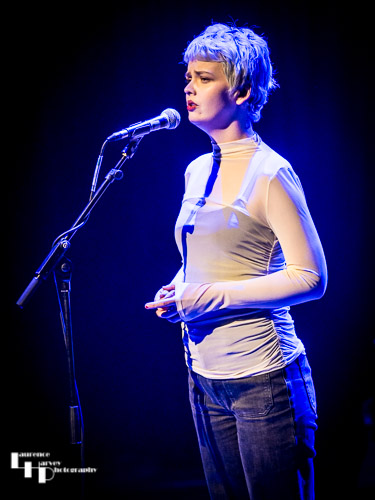 Sarah Deegan on vocals & guitar