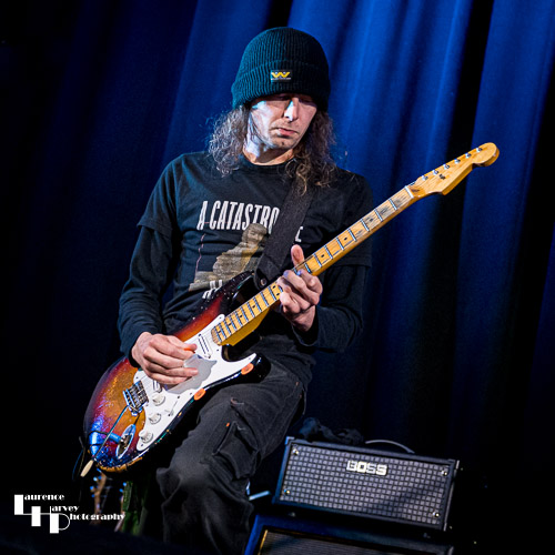 David Simpson on vocals & guitar