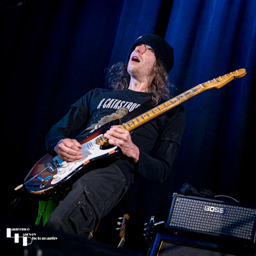 David Simpson on vocals & guitar