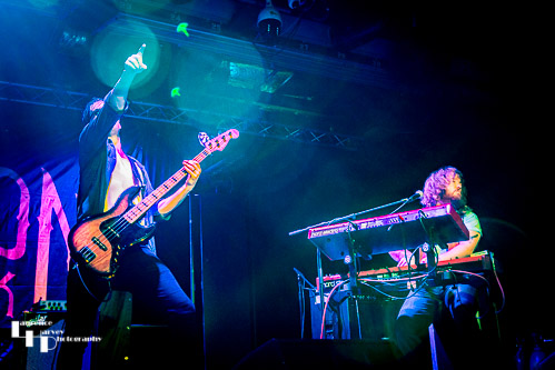 Warren Murrel on bass, Jake Abernathie on keys