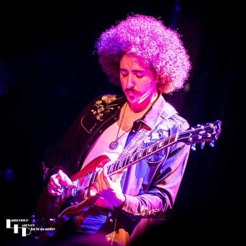 Henry James on backing vocals & guitar