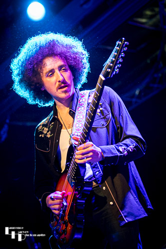 Henry James on backing vocals & guitar