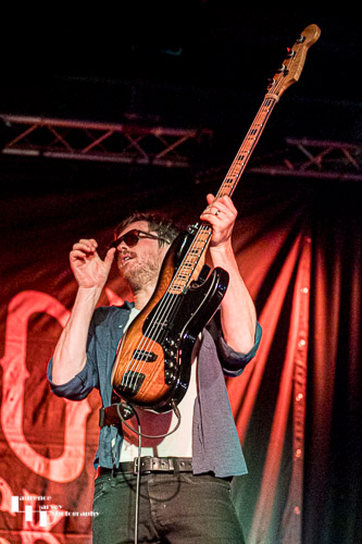 Warren Murrel on bass