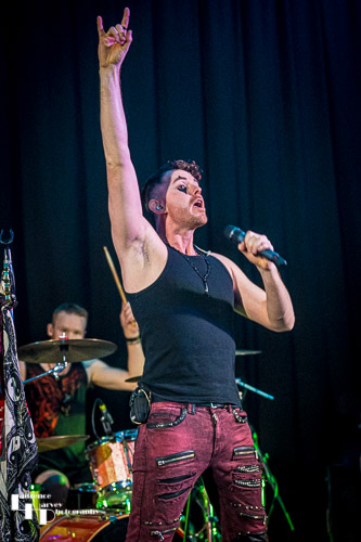 Simon Ball on vocals