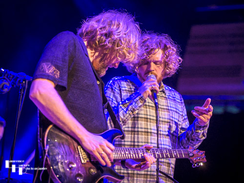 Leo Robarts on lead vocals, Piers Mortimer on guitar