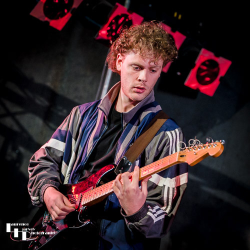 Otto Weinhart on guitar