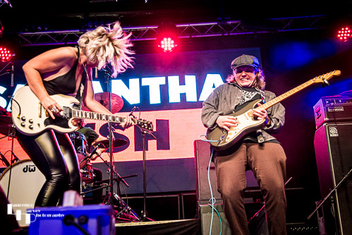 Samantha Fish & guest Zac Schulze on guitar