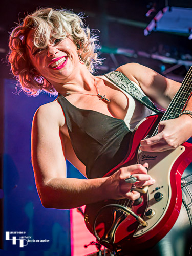 Samantha Fish on vocals & guitar