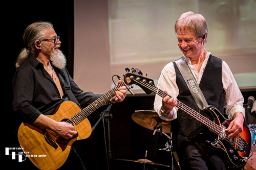 Jerry Langfield on lead vocals & bass, Mike G on rhythm guitar