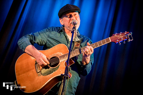 Andy Heasman on guitar & vocals