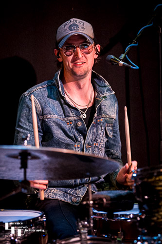 Phil Wilson on drums