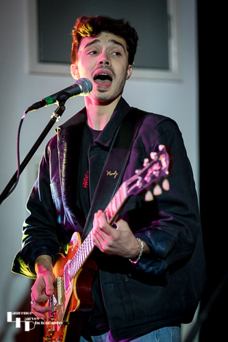 Jake Loosemore on rhythm guitar & backing vocals