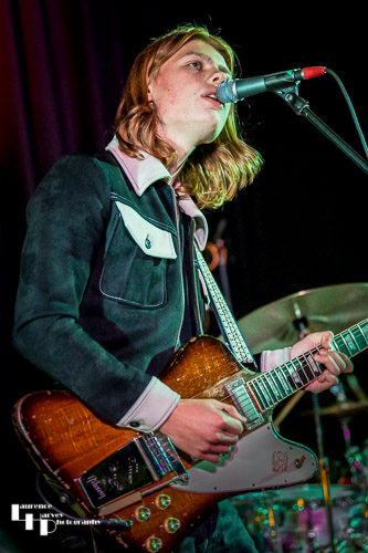 Toby Lee on vocals & lead guitar