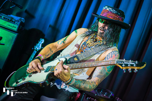 Troy Redfern on vocals & guitar