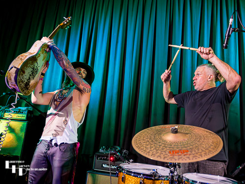 Troy Redfern on vocals & guitar, Paul Annis on drums