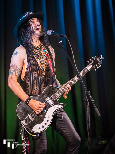 Troy Redfern on vocals & guitar