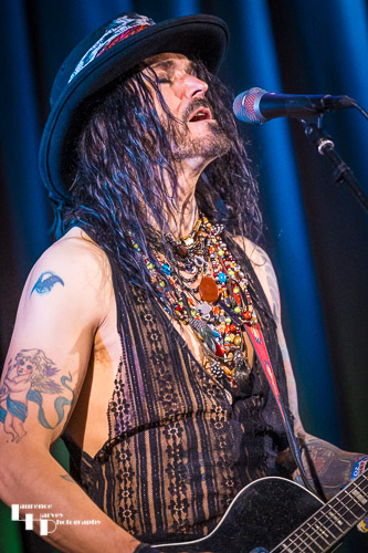 Troy Redfern on vocals & guitar