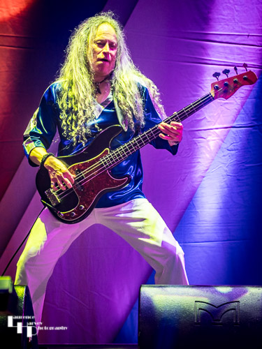 Gary Liedeman on bass