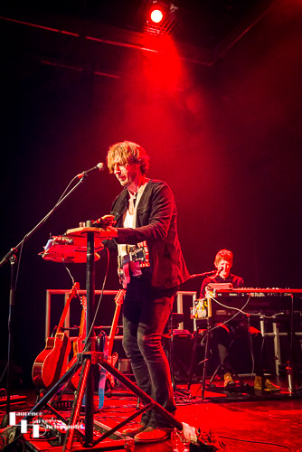 Wille Edwards on lap steel & vocals