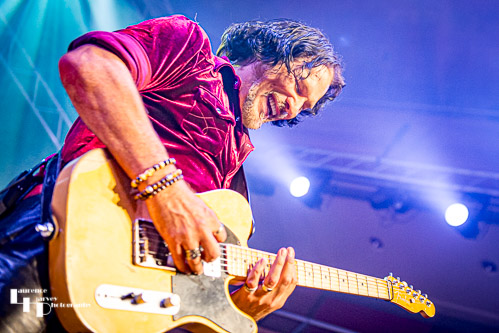 Aaron Bond on guitar & vocals