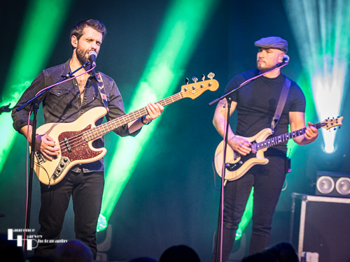 Craig Garrod on guitar & Adam Bowers on bass