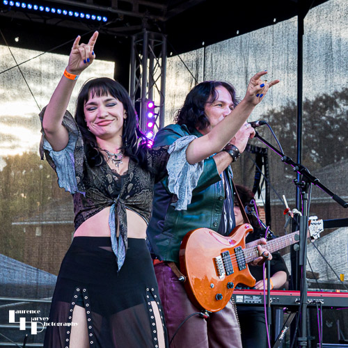 Grace Bond on vocals, Aaron Bond on guitar & vocals