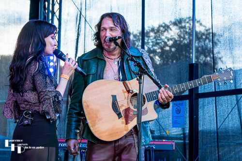 Grace Bond on vocals, Aaron Bond on guitar & vocals