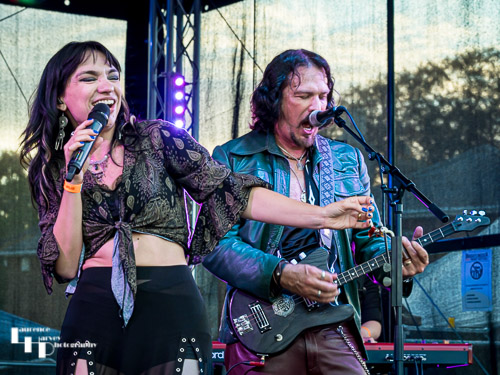 Grace Bond on vocals, Aaron Bond on guitar & vocals